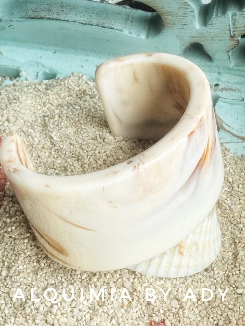 Dulce de Leche Swirl + Monumental cuff+ Acrylics for summer